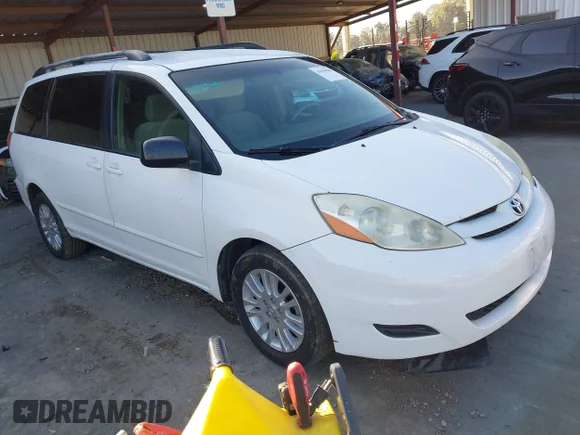 ✅ 2008 Toyota Sienna CE • VIN: 5TDZK23C18S220873 • Лот: 43839586. Опубліковано раніше на IAAI з пробігом 189 716 миль. Безкоштовний доступ до архіву аукціонних продажів зі США та докладний звіт про історію автомобіля на DreamBid. Зображення 1.