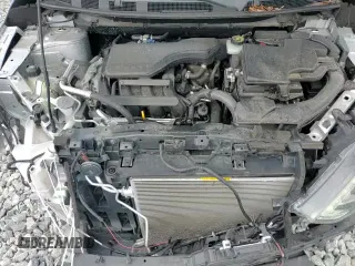 ✅ 2019 Nissan Rogue S • VIN: JN1BJ1CPXKW526076 • Lot: 86993275. Wystawiony na Copart z przebiegiem 75 068 mil. Bezpłatny archiwum sprzedaży aukcyjnych z USA i szczegółowy raport historii pojazdu na DreamBid. Zdjęcie 15.