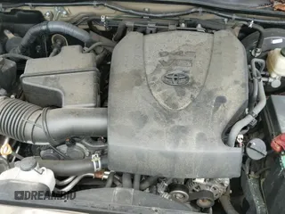 ✅ 2017 Toyota Tacoma SR5 • VIN: 5TFSZ5AN8HX056485 • Lot: 42799365. Wystawiony na IAAI z przebiegiem 93 433 mil. Bezpłatny archiwum sprzedaży aukcyjnych z USA i szczegółowy raport historii pojazdu na DreamBid. Zdjęcie 21.