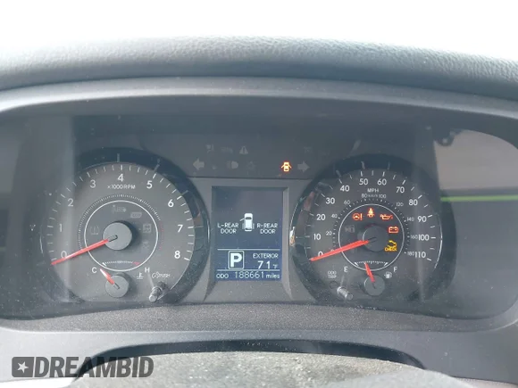 ✅ 2015 Toyota Sienna LE AAS • VIN: 5TDKK3DC9FS559951 • Lot: 44916520. Listed on IAAI with 188,661 mi. Free auction sales archive from the USA and detailed vehicle history report at DreamBid. Image 7.