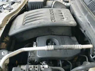 ✅ 2014 Chevrolet Captiva Sport LS • VIN: 3GNAL2EKXES525186 • Lot: 41879433. Wystawiony na IAAI z przebiegiem 137 064 mil. Bezpłatny archiwum sprzedaży aukcyjnych z USA i szczegółowy raport historii pojazdu na DreamBid. Zdjęcie 19.