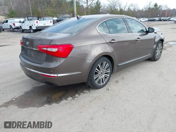 ✅ 2014 Kia Cadenza Premium • VIN: KNALN4D74E5164291 • Лот: 42013820. Опубликован ранее на IAAI с пробегом 140 765 миль. Бесплатный доступ к архиву аукционных продаж из США и подробный отчёт об истории автомобиля на DreamBid. Изображение 4.