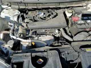 ✅ 2019 Nissan Rogue SV • VIN: JN8AT2MT7KW268219 • Lot: 92285855. Wystawiony na Copart z przebiegiem 43 639 mil. Bezpłatny archiwum sprzedaży aukcyjnych z USA i szczegółowy raport historii pojazdu na DreamBid. Zdjęcie 14.