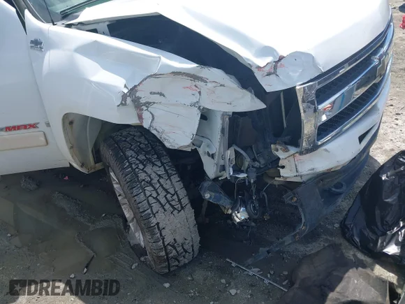 ✅ 2007 Chevrolet Silverado 1500 2LT • VIN: 2GCEC19Y671671778 • Лот: 42241605. Опубліковано раніше на IAAI з пробігом 175 131 миль. Безкоштовний доступ до архіву аукціонних продажів зі США та докладний звіт про історію автомобіля на DreamBid. Зображення 6.
