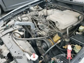 ✅ 1994 Ford Mustang GT • VIN: 1FALP42T0RF147393 • Lot: 42046032. Wystawiony na IAAI z przebiegiem 184 504 mil. Bezpłatny archiwum sprzedaży aukcyjnych z USA i szczegółowy raport historii pojazdu na DreamBid. Zdjęcie 20.