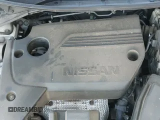 ✅ 2016 Nissan Altima SV • VIN: 1N4AL3AP8GC239657 • Lot: 43123480. Listed on IAAI with 207,773 mi. Free auction sales archive from the USA and detailed vehicle history report at DreamBid. Image 19.