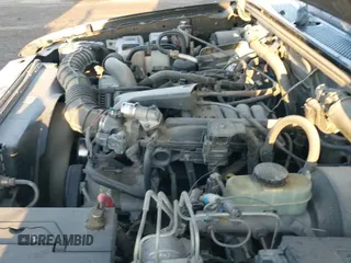 ✅ 2002 Ford Ranger XL Fleet • VIN: 1FTYR44V22PB26814 • Lot: 43468047. Wystawiony na IAAI z przebiegiem 122 119 mil. Bezpłatny archiwum sprzedaży aukcyjnych z USA i szczegółowy raport historii pojazdu na DreamBid. Zdjęcie 19.