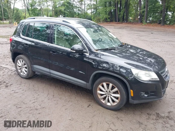 ✅ 2011 Volkswagen Tiguan SE • VIN: WVGAV7AX2BW555876 • Lot: 43264830. Listed on IAAI with 127,774 mi. Free auction sales archive from the USA and detailed vehicle history report at DreamBid. Image 1.