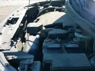 ✅ 2016 Ford Explorer Limited • VIN: 1FM5K8F84GGB96601 • Lot: 41663267. Wystawiony na IAAI z przebiegiem 126 620 mil. Bezpłatny archiwum sprzedaży aukcyjnych z USA i szczegółowy raport historii pojazdu na DreamBid. Zdjęcie 19.