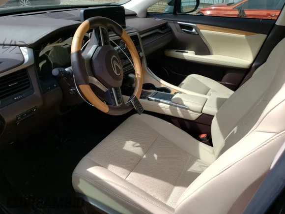✅ 2020 Lexus RX 450hL • VIN: JTJHGKFAXL2010275 • Лот: 41348713. Опубліковано раніше на Copart з пробігом 41 617 миль. Безкоштовний доступ до архіву аукціонних продажів зі США та докладний звіт про історію автомобіля на DreamBid. Зображення 7.