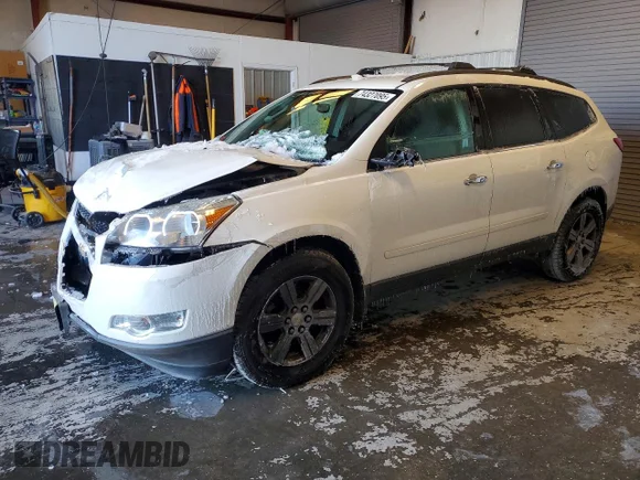 ✅ 2012 Chevrolet Traverse 1LT • VIN: 1GNKVGED4CJ157440 • Лот: 74327095. Опубліковано раніше на Copart з пробігом 215 088 миль. Безкоштовний доступ до архіву аукціонних продажів зі США та докладний звіт про історію автомобіля на DreamBid. Зображення 1.