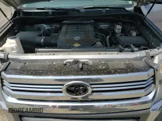 ✅ 2017 Toyota Tundra SR5 • VIN: 5TFEY5F10HX226067 • Lot: 65402895. Wystawiony na Copart z przebiegiem 129 941 mil. Bezpłatny archiwum sprzedaży aukcyjnych z USA i szczegółowy raport historii pojazdu na DreamBid. Zdjęcie 13.