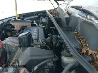 ✅ 2006 Toyota RAV4 Sport • VIN: JTMBD32V765026162 • Lot: 42090876. Listed on IAAI with 230,270 mi. Free auction sales archive from the USA and detailed vehicle history report at DreamBid. Image 12.