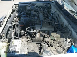 ✅ 1999 Toyota Tacoma • VIN: 4TAVL52NXXZ454003 • Lot: 42626976. Wystawiony na IAAI z przebiegiem 484 538 mil. Bezpłatny archiwum sprzedaży aukcyjnych z USA i szczegółowy raport historii pojazdu na DreamBid. Zdjęcie 16.