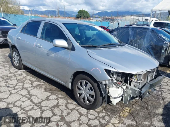 ✅ 2013 Toyota Corolla L • VIN: 5YFBU4EE9DP145834 • Lot: 43750119. Wystawiony na IAAI z przebiegiem 59 739 mil. Bezpłatny archiwum sprzedaży aukcyjnych z USA i szczegółowy raport historii pojazdu na DreamBid. Zdjęcie 1.