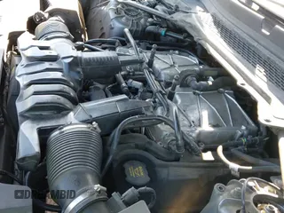 ✅ 2016 Land Rover Range Rover Sport SE • VIN: SALWG2VF0GA545353 • Лот: 43432901. Опубликован ранее на IAAI с пробегом 131 153 миль. Бесплатный доступ к архиву аукционных продаж из США и подробный отчёт об истории автомобиля на DreamBid. Изображение 19.