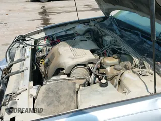 ✅ 1999 Buick Park Avenue Ultra • VIN: 1G4CU5217X4642475 • Lot: 42321973. Listed on IAAI with 223,960 mi. Free auction sales archive from the USA and detailed vehicle history report at DreamBid. Image 12.