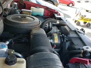 ✅ 1992 Chevrolet Silverado 1500 • VIN: 2GCEK19K8N1132753 • Лот: 43188554. Опубликован ранее на IAAI с пробегом 142 671 миль. Бесплатный доступ к архиву аукционных продаж из США и подробный отчёт об истории автомобиля на DreamBid. Изображение 19.