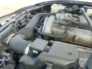 ✅ 2001 Mazda MX-5 Miata • VIN: JM1NB353410201227 • Lot: 43656211. Listed on IAAI with 123,150 mi. Free auction sales archive from the USA and detailed vehicle history report at DreamBid. Image 12.