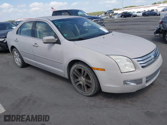 ✅ 2006 Ford Fusion SEL • VIN: 3FAHP08106R219227 • Lot: 44777447. Wystawiony na IAAI z przebiegiem 173 078 mil. Bezpłatny archiwum sprzedaży aukcyjnych z USA i szczegółowy raport historii pojazdu na DreamBid. Zdjęcie 1.