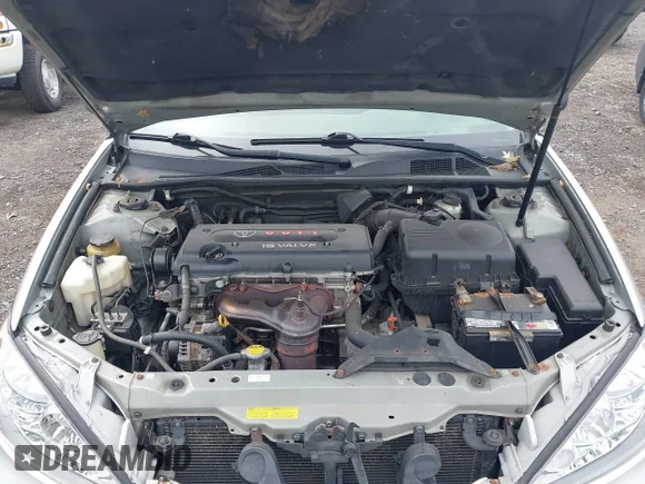 ✅ 2005 Toyota Camry LE • VIN: 4T1BE32K55U611034 • Lot: 45482050. Wystawiony na IAAI z przebiegiem 308 844 mil. Bezpłatny archiwum sprzedaży aukcyjnych z USA i szczegółowy raport historii pojazdu na DreamBid. Zdjęcie 10.