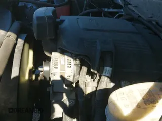 ✅ 2017 Chevrolet Silverado 2500HD Work Truck • VIN: 1GC2KUEG2HZ265185 • Lot: 40536435. Wystawiony na IAAI z przebiegiem 189 379 mil. Bezpłatny archiwum sprzedaży aukcyjnych z USA i szczegółowy raport historii pojazdu na DreamBid. Zdjęcie 23.