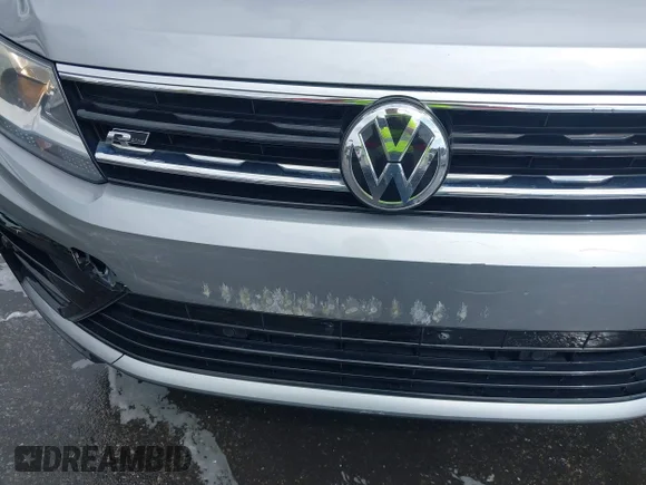 ✅ 2021 Volkswagen Tiguan SE • VIN: 3VV2B7AX5MM150231 • Lot: 43081440. Wystawiony na IAAI z przebiegiem 55 885 mil. Bezpłatny archiwum sprzedaży aukcyjnych z USA i szczegółowy raport historii pojazdu na DreamBid. Zdjęcie 6.
