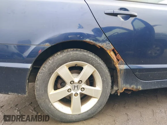 ✅ 2006 Honda Civic EX • VIN: 1HGFA16826L119848 • Lot: 45132759. Wystawiony na IAAI z przebiegiem 190 392 mil. Bezpłatny archiwum sprzedaży aukcyjnych z USA i szczegółowy raport historii pojazdu na DreamBid. Zdjęcie 6.