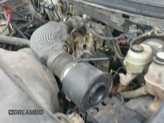 ✅ 2004 Ford F-150 STX • VIN: 1FTRX12W94NA21061 • Lot: 43487400. Wystawiony na IAAI z przebiegiem 284 900 mil. Bezpłatny archiwum sprzedaży aukcyjnych z USA i szczegółowy raport historii pojazdu na DreamBid. Zdjęcie 14.