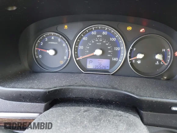 ✅ 2012 Hyundai Santa Fe GLS • VIN: 5XYZG3AB6CG138435 • Lot: 44181209. Wystawiony na IAAI z przebiegiem 135 526 mil. Bezpłatny archiwum sprzedaży aukcyjnych z USA i szczegółowy raport historii pojazdu na DreamBid. Zdjęcie 7.