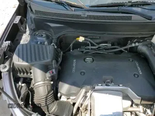 ✅ 2018 Chevrolet Equinox LT • VIN: 3GNAXKEX4JS561689 • Lot: 67006615. Wystawiony na Copart z przebiegiem 86 941 mil. Bezpłatny archiwum sprzedaży aukcyjnych z USA i szczegółowy raport historii pojazdu na DreamBid. Zdjęcie 16.