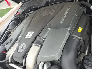 ✅ 2018 Mercedes-Benz G 63 AMG • VIN: WDCYC7DH3JX288652 • Lot: 69093725. Wystawiony na Copart z przebiegiem 61 853 mil. Bezpłatny archiwum sprzedaży aukcyjnych z USA i szczegółowy raport historii pojazdu na DreamBid. Zdjęcie 11.