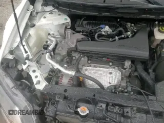 ✅ 2017 Nissan Rogue SV • VIN: KNMAT2MT1HP531500 • Lot: 90136565. Listed on Copart with 145,630 mi. Free auction sales archive from the USA and detailed vehicle history report at DreamBid. Image 17.