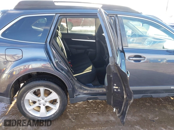 ✅ 2013 Subaru Outback Premium • VIN: 4S4BRCCC3D3287257 • Lot: 44033032. Listed on IAAI with 109,821 mi. Free auction sales archive from the USA and detailed vehicle history report at DreamBid. Image 8.