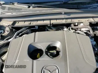 ✅ 2023 Mazda CX-30 S Preferred • VIN: 3MVDMBCM3PM512745 • Lot: 84051095. Wystawiony na Copart z przebiegiem 22 949 mil. Bezpłatny archiwum sprzedaży aukcyjnych z USA i szczegółowy raport historii pojazdu na DreamBid. Zdjęcie 13.