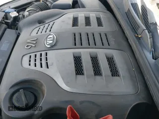 ✅ 2008 Kia Sorento LX • VIN: KNDJD735385764707 • Lot: 42776600. Wystawiony na IAAI z przebiegiem 257 825 mil. Bezpłatny archiwum sprzedaży aukcyjnych z USA i szczegółowy raport historii pojazdu na DreamBid. Zdjęcie 19.