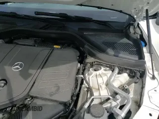 ✅ 2025 Mercedes-Benz GLC 350e • VIN: W1NKM5GB9SF302753 • Lot: 65505905. Wystawiony na Copart z przebiegiem Nie podano. Bezpłatny archiwum sprzedaży aukcyjnych z USA i szczegółowy raport historii pojazdu na DreamBid. Zdjęcie 15.