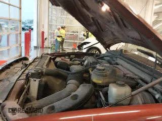 ✅ 2006 Ford F-250 XL • VIN: 1FTSW21586ED55328 • Lot: 41921699. Wystawiony na IAAI z przebiegiem 186 362 mil. Bezpłatny archiwum sprzedaży aukcyjnych z USA i szczegółowy raport historii pojazdu na DreamBid. Zdjęcie 20.