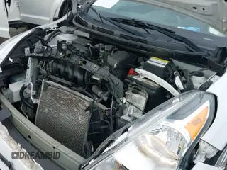 ✅ 2015 Nissan Versa SV • VIN: 3N1CN7AP8FL886327 • Lot: 42491575. Wystawiony na IAAI z przebiegiem 101 951 mil. Bezpłatny archiwum sprzedaży aukcyjnych z USA i szczegółowy raport historii pojazdu na DreamBid. Zdjęcie 19.