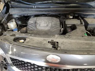 ✅ 2017 Kia Sedona EX • VIN: KNDMC5C12H6274769 • Lot: 71952715. Wystawiony na Copart z przebiegiem 96 006 mil. Bezpłatny archiwum sprzedaży aukcyjnych z USA i szczegółowy raport historii pojazdu na DreamBid. Zdjęcie 16.