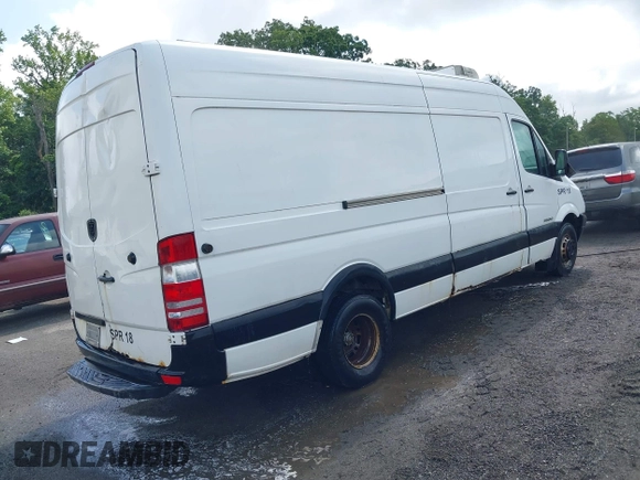 ✅ 2008 Dodge Sprinter • VIN: WD0PF145985271010 • Lot: 42442110. Wystawiony na IAAI z przebiegiem 253 318 mil. Bezpłatny archiwum sprzedaży aukcyjnych z USA i szczegółowy raport historii pojazdu na DreamBid. Zdjęcie 4.