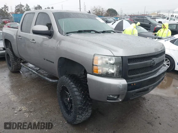 ✅ 2008 Chevrolet Silverado 1500 LTZ • VIN: 3GCEC13J58G110735 • Lot: 44062156. Listed on IAAI with 141,430 mi. Free auction sales archive from the USA and detailed vehicle history report at DreamBid. Image 1.