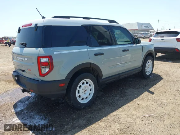 ✅ 2023 Ford Bronco Sport Heritage • VIN: 3FMCR9G60PRD88788 • Lot: 41992912. Wystawiony na IAAI z przebiegiem 30 107 mil. Bezpłatny archiwum sprzedaży aukcyjnych z USA i szczegółowy raport historii pojazdu na DreamBid. Zdjęcie 4.