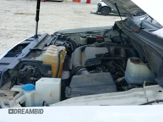 ✅ 2013 Nissan NV SV • VIN: 1N6BF0LY5DN108676 • Lot: 42625869. Listed on IAAI with 242,056 mi. Free auction sales archive from the USA and detailed vehicle history report at DreamBid. Image 19.