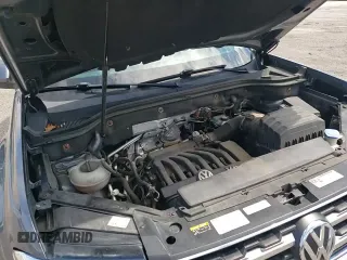 ✅ 2018 Volkswagen Atlas Launch Edition • VIN: 1V2BR2CA1JC505591 • Lot: 67543095. Wystawiony na Copart z przebiegiem 109 986 mil. Bezpłatny archiwum sprzedaży aukcyjnych z USA i szczegółowy raport historii pojazdu na DreamBid. Zdjęcie 14.