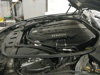 ✅ 2015 BMW 5 Series 550i xDrive • VIN: WBAKP9C5XFD693853 • Lot: 42056059. Listed on IAAI with 122,692 mi. Free auction sales archive from the USA and detailed vehicle history report at DreamBid. Image 19.