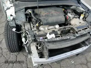 ✅ 2018 Jeep Compass Latitude • VIN: 3C4NJCBB8JT503413 • Lot: 90652705. Listed on Copart with 61,903 mi. Free auction sales archive from the USA and detailed vehicle history report at DreamBid. Image 15.