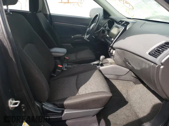 ✅ 2021 Mitsubishi Outlander ES • VIN: JA4ARUAU3MU023784 • Lot: 62733712. Wystawiony na Copart z przebiegiem 42 954 mil. Bezpłatny archiwum sprzedaży aukcyjnych z USA i szczegółowy raport historii pojazdu na DreamBid. Zdjęcie 5.
