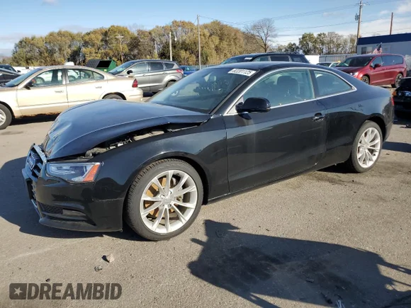 ✅ 2013 Audi A5 Premium • VIN: WAUGFAFR8DA031440 • Lot: 82201125. Wystawiony na Copart z przebiegiem 69 238 mil. Bezpłatny archiwum sprzedaży aukcyjnych z USA i szczegółowy raport historii pojazdu na DreamBid. Zdjęcie 1.
