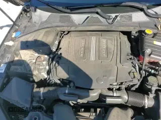 ✅ 2019 Jaguar XJ Portfolio • VIN: SAJWJ2GDXK8W18380 • Лот: 70017315. Опубликован ранее на Copart с пробегом 91 314 миль. Бесплатный доступ к архиву аукционных продаж из США и подробный отчёт об истории автомобиля на DreamBid. Изображение 13.